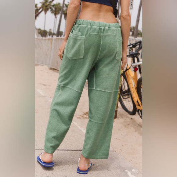 NWT Free People Movement S Score Board Pants in Field Goal Green New Cotton $98 - Picture 2 of 7